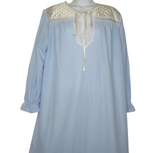 Vintage 70s Vandemere Full Length Nightgown M Quilted Lace Long Sleeve Modest